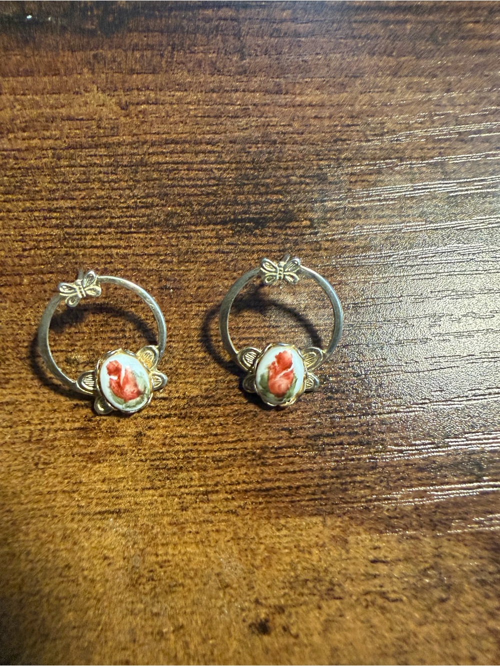 Vintage-Inspired Silver Hoop Earrings with Red Rose Cabochon